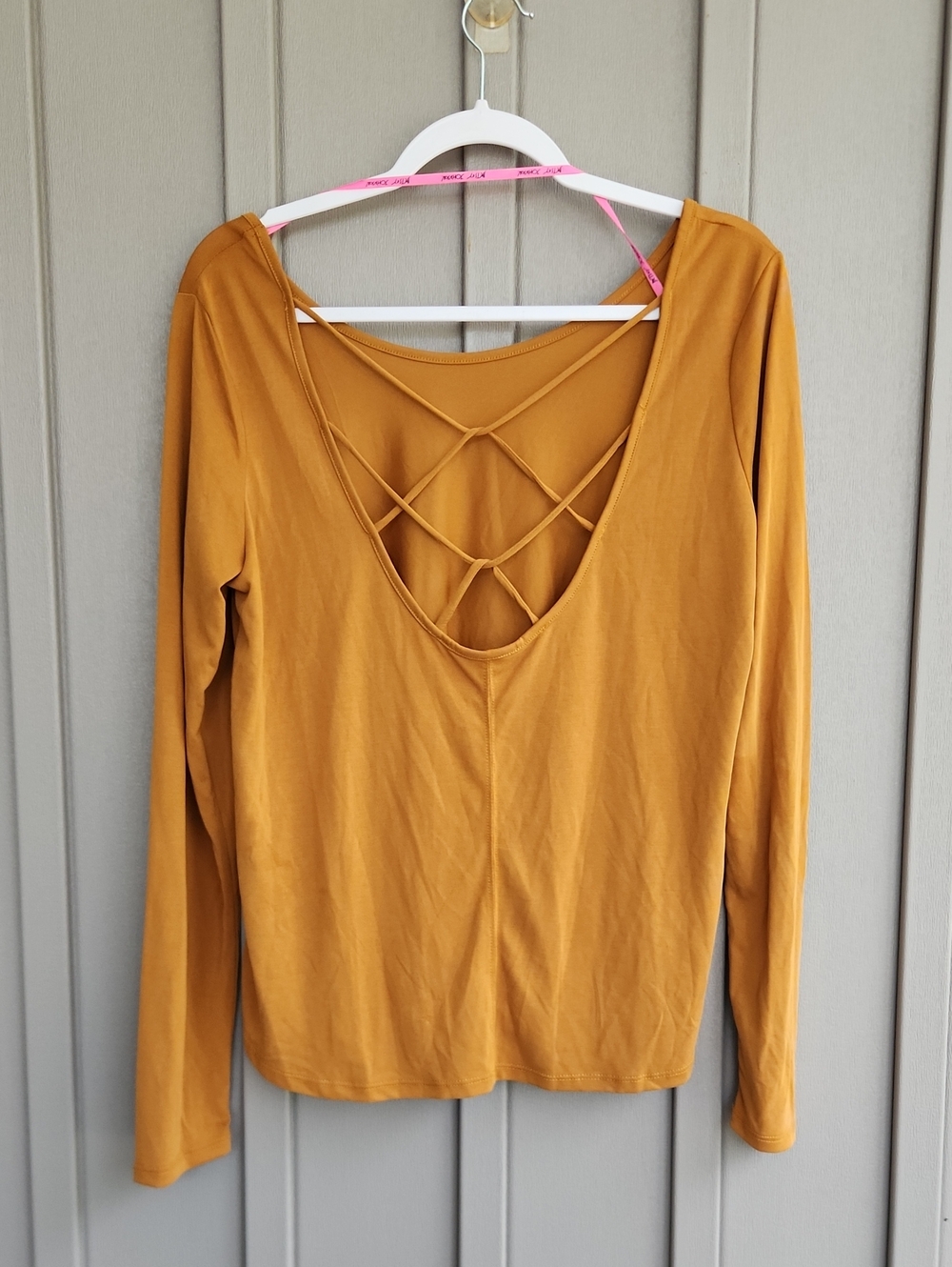 Betsey Johnson Mustard Long Sleeve Crisscross Back Top L